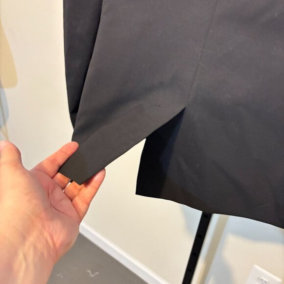 Banana Republic Wool Blend 3 Button Black Blazer - Picture 8 of 9